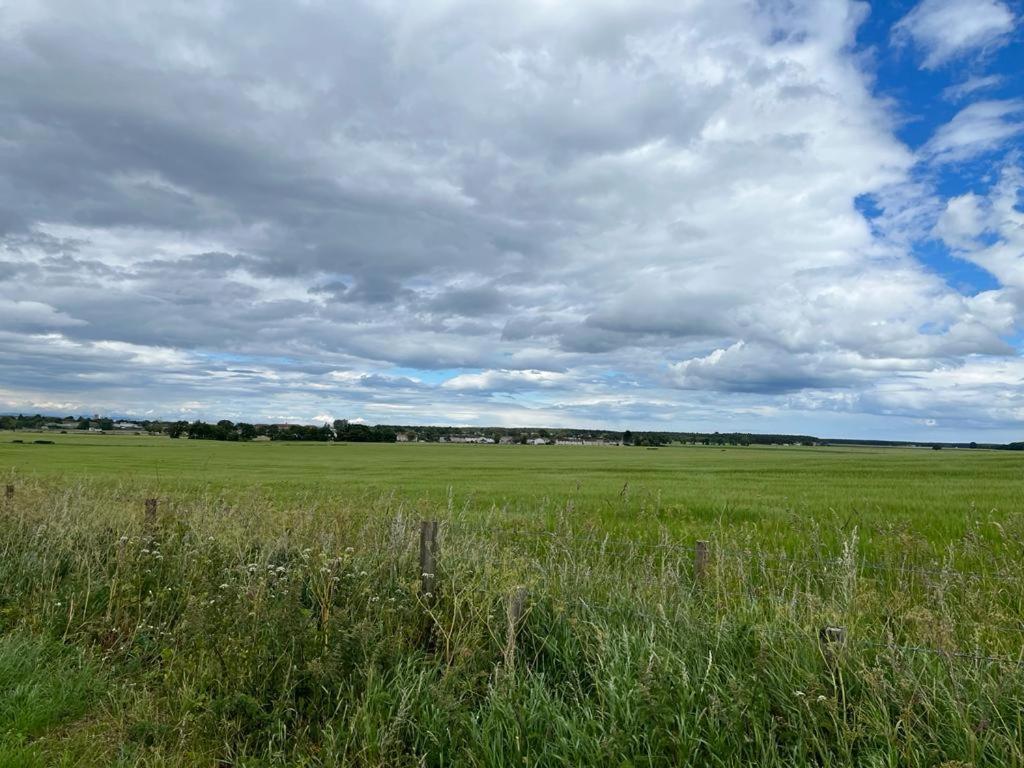 Willow Cottage Kinloss Exteriör bild